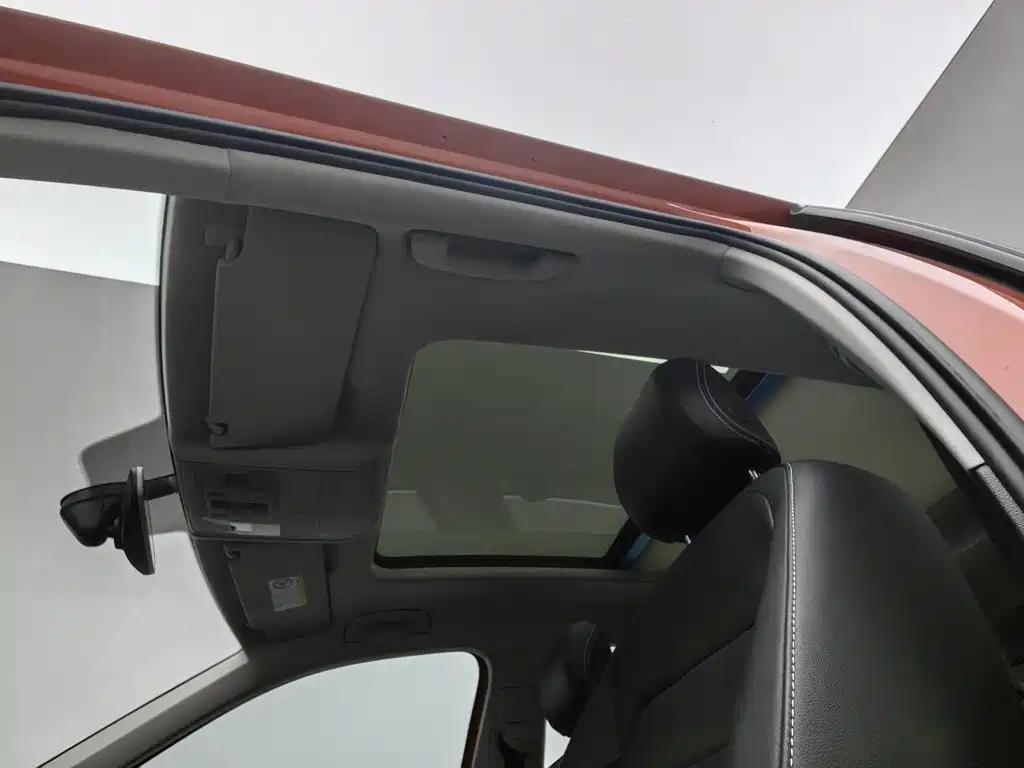 Volkswagen Tiguan L — миниатюра 14