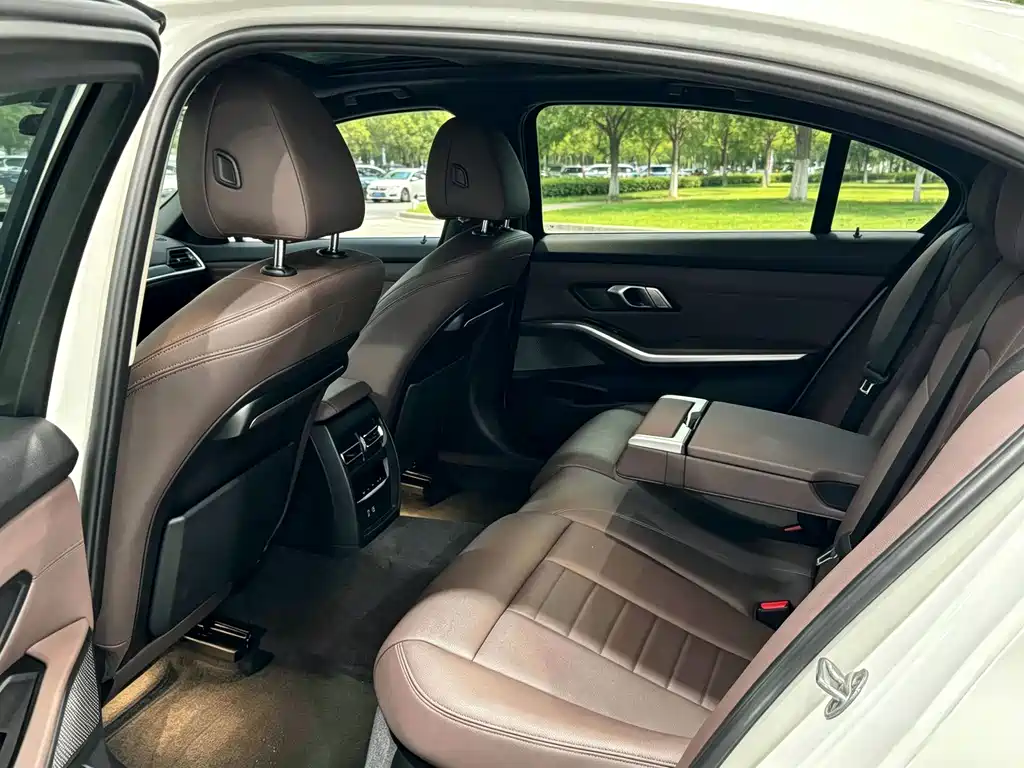 BMW 3 Series — миниатюра 9