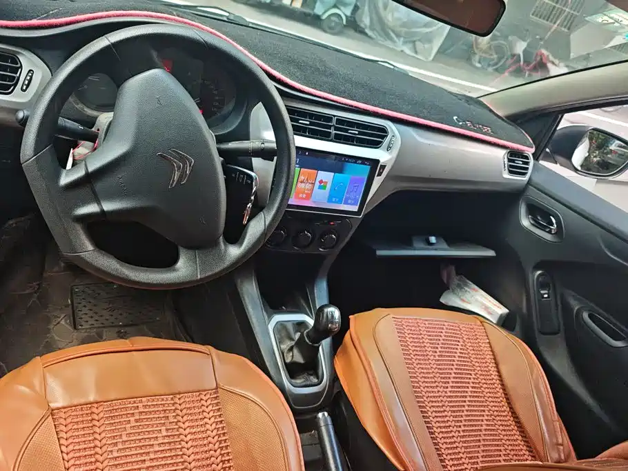 Citroen Elysee — миниатюра 11