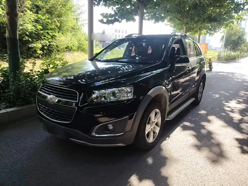 Chevrolet Captiva — миниатюра 2
