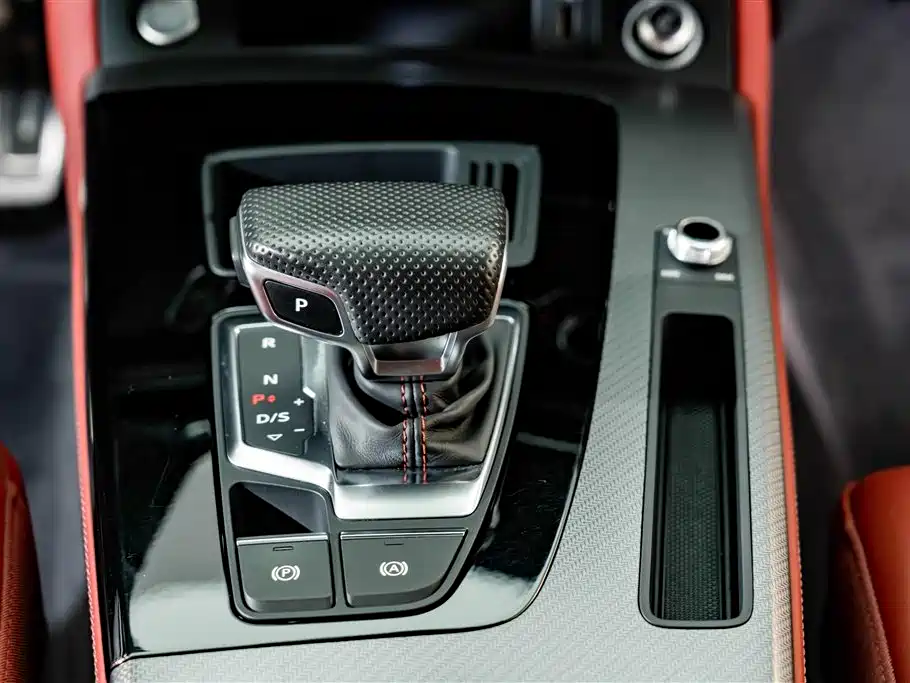 Audi Q5L — миниатюра 14