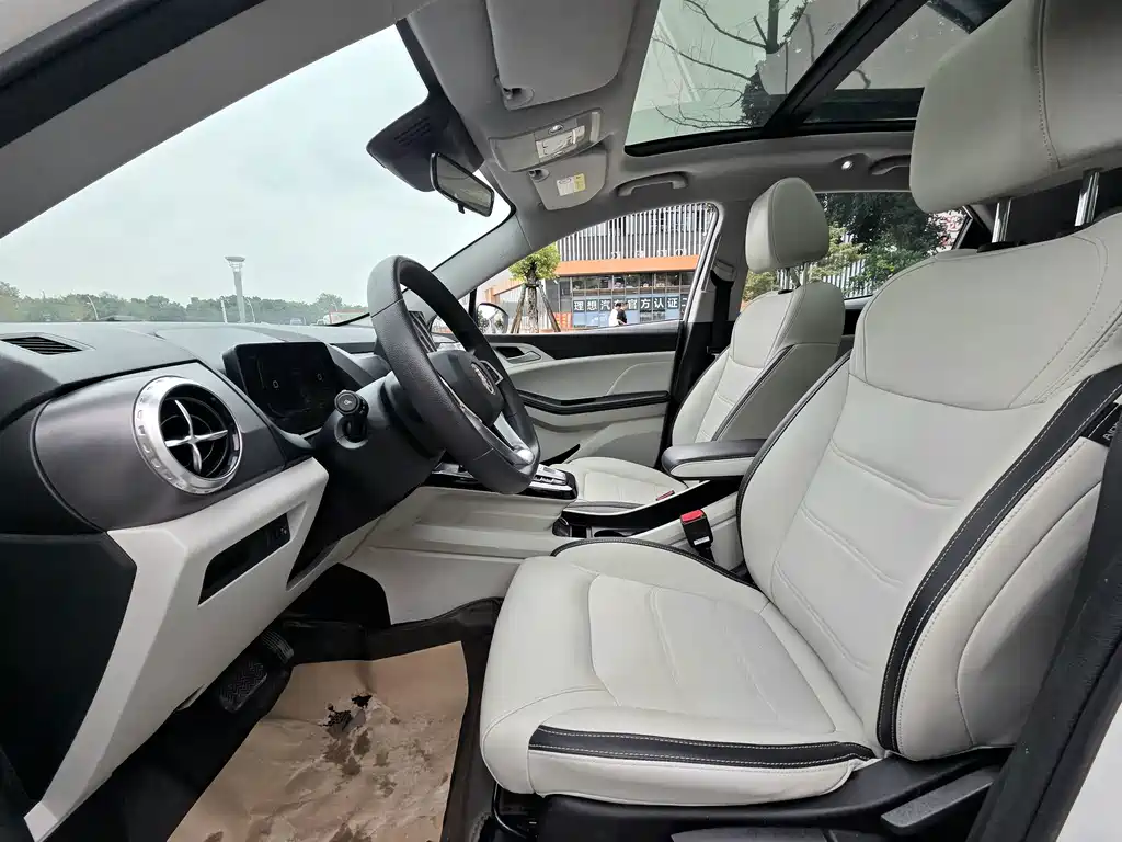 BYD Yuan Pro — миниатюра 10