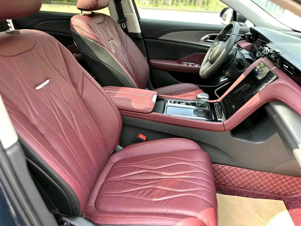Hongqi Hongqi H5 — миниатюра 10