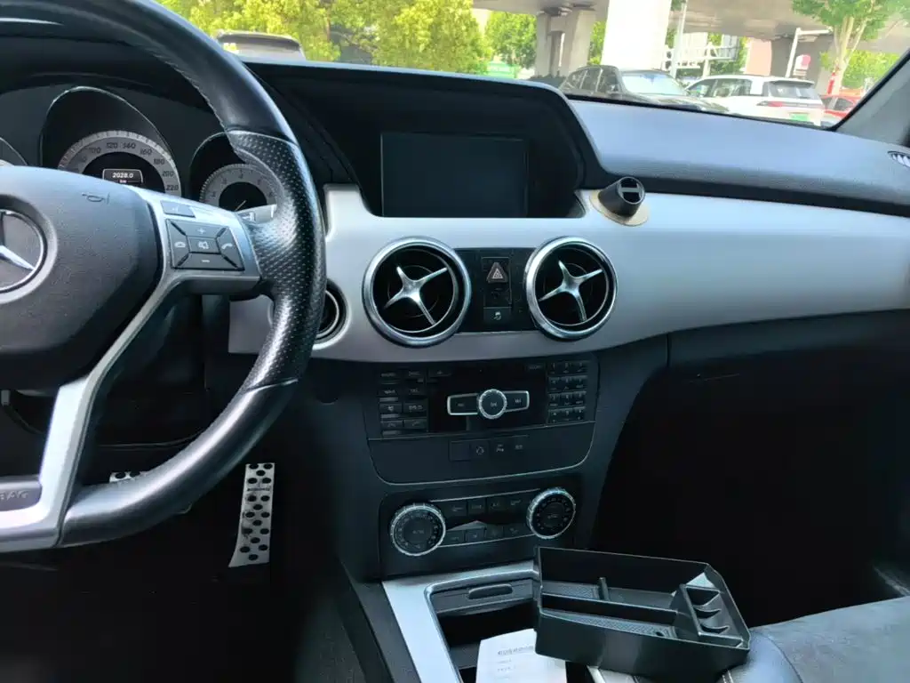 Mercedes-Benz GLK-Class — миниатюра 13