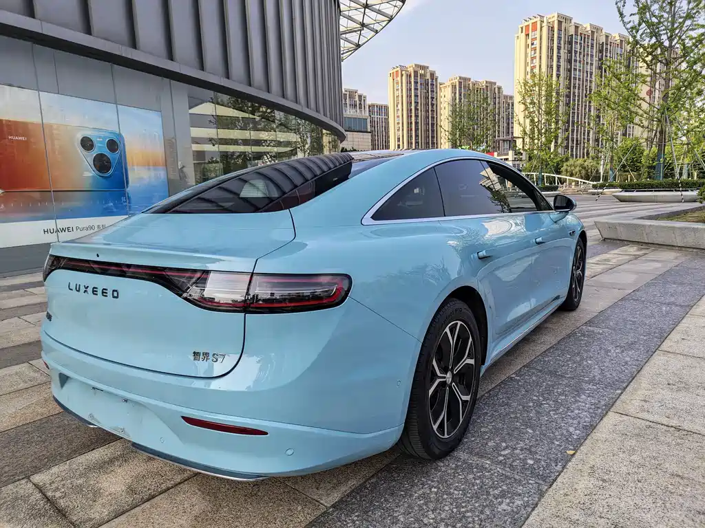 Luxeed S7 2025 705km Max