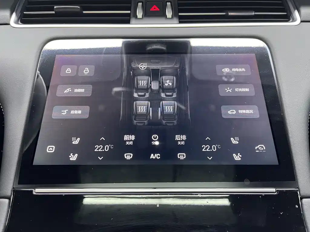 Li Auto ONE 2021 6 мест
