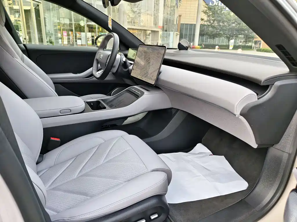 NIO ET5T 2025 75kWh Touring