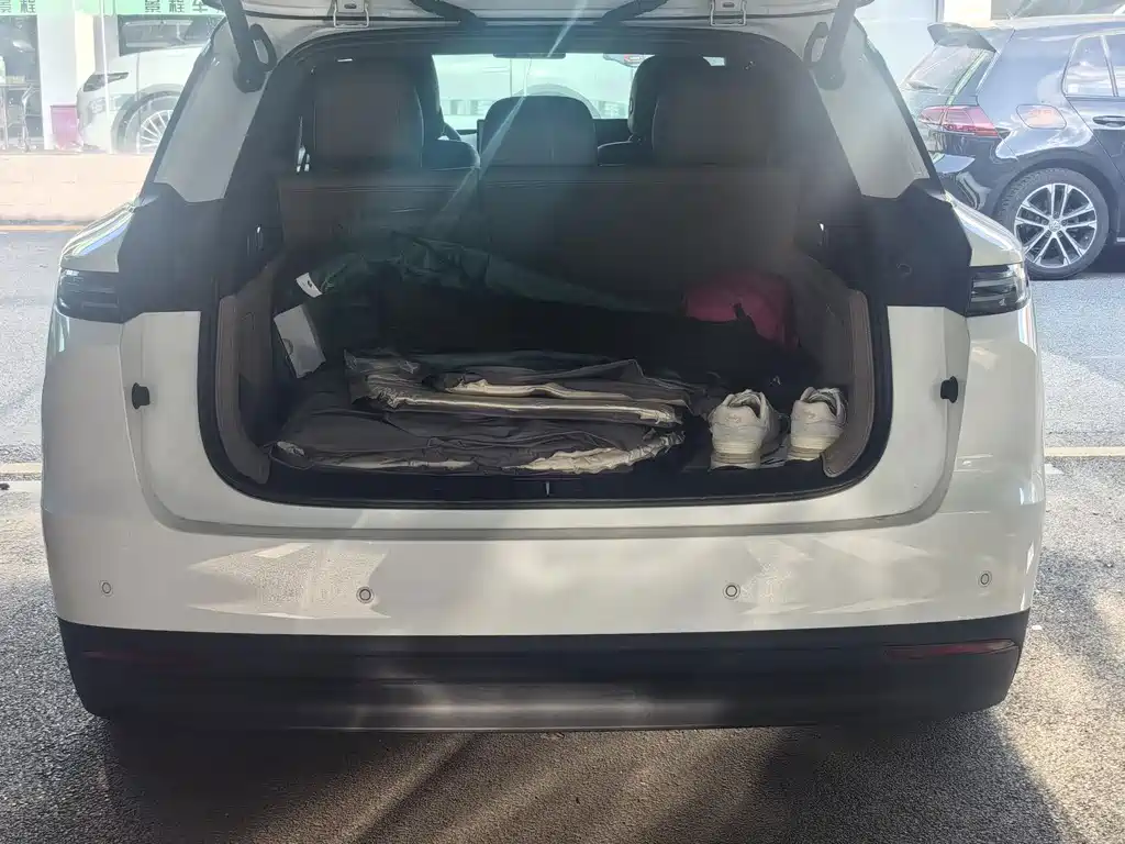 Li Auto Li i6 — миниатюра 12