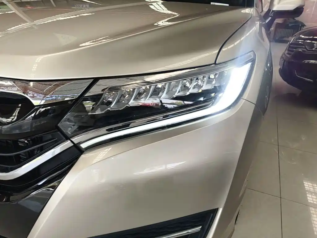 Honda UR-V — миниатюра 24