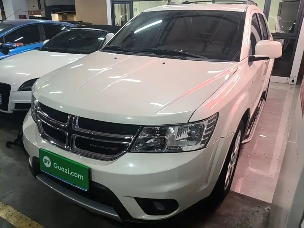 Dodge Journey — миниатюра 2