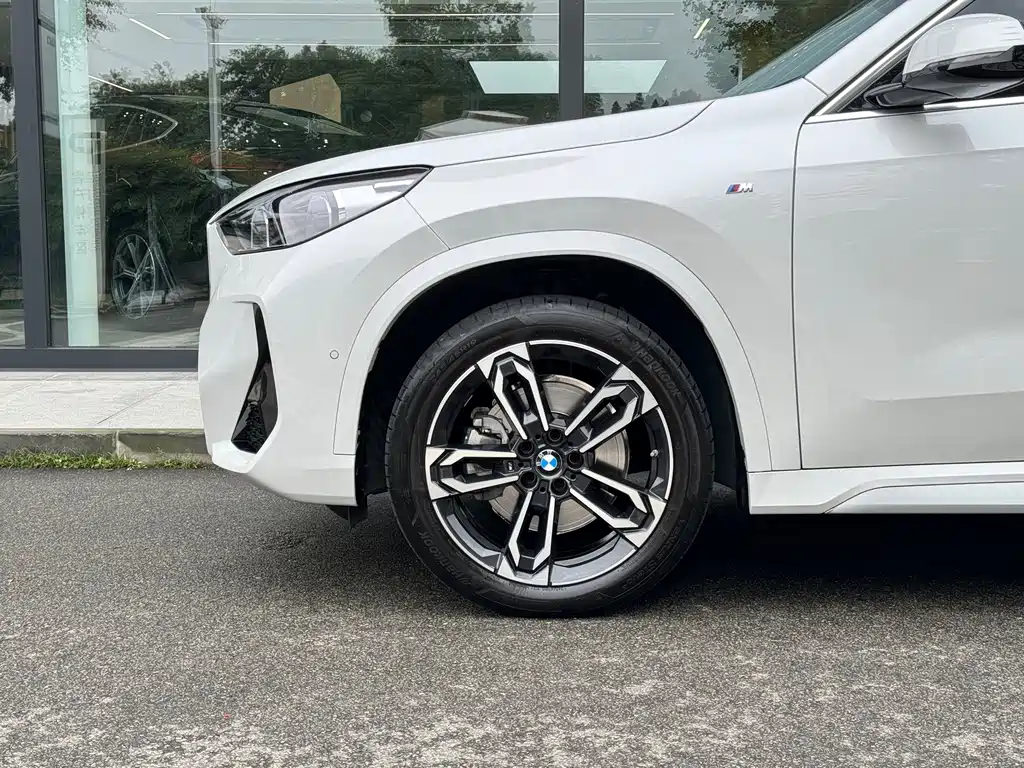 BMW X1 — миниатюра 3