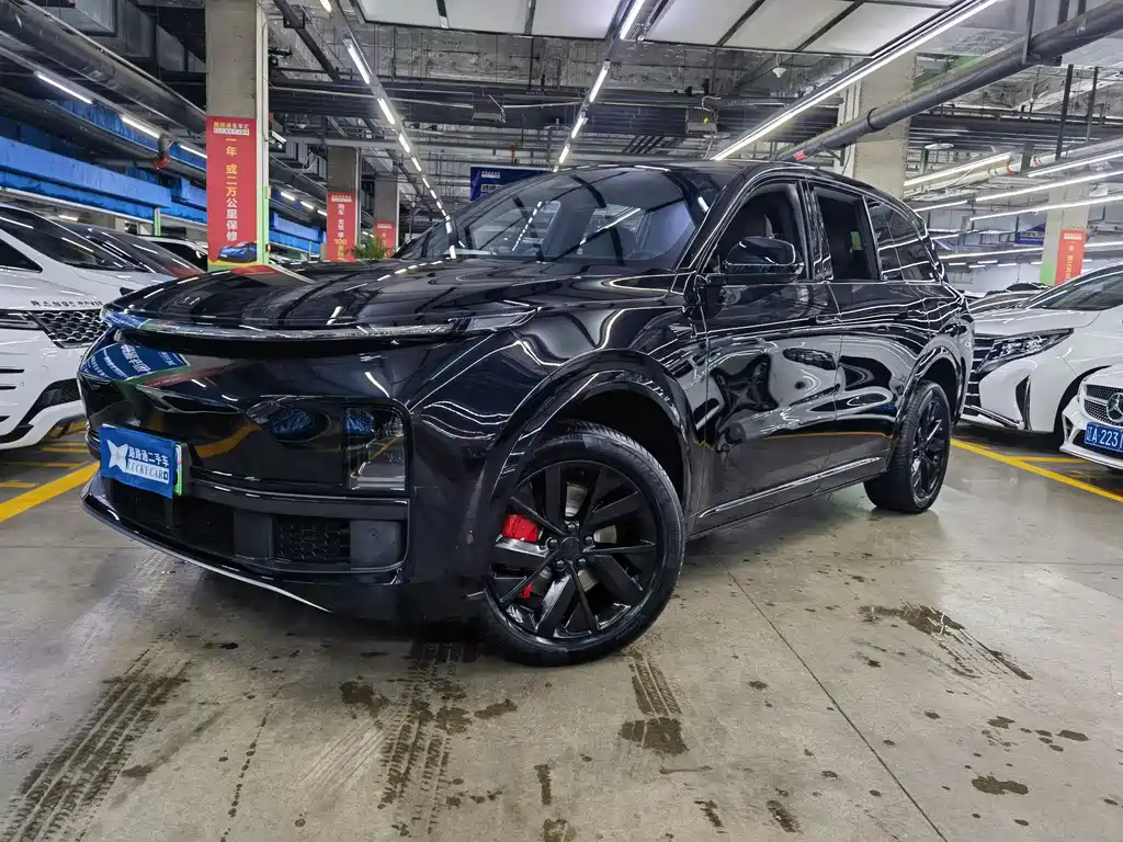 Li Auto Li L8 2024