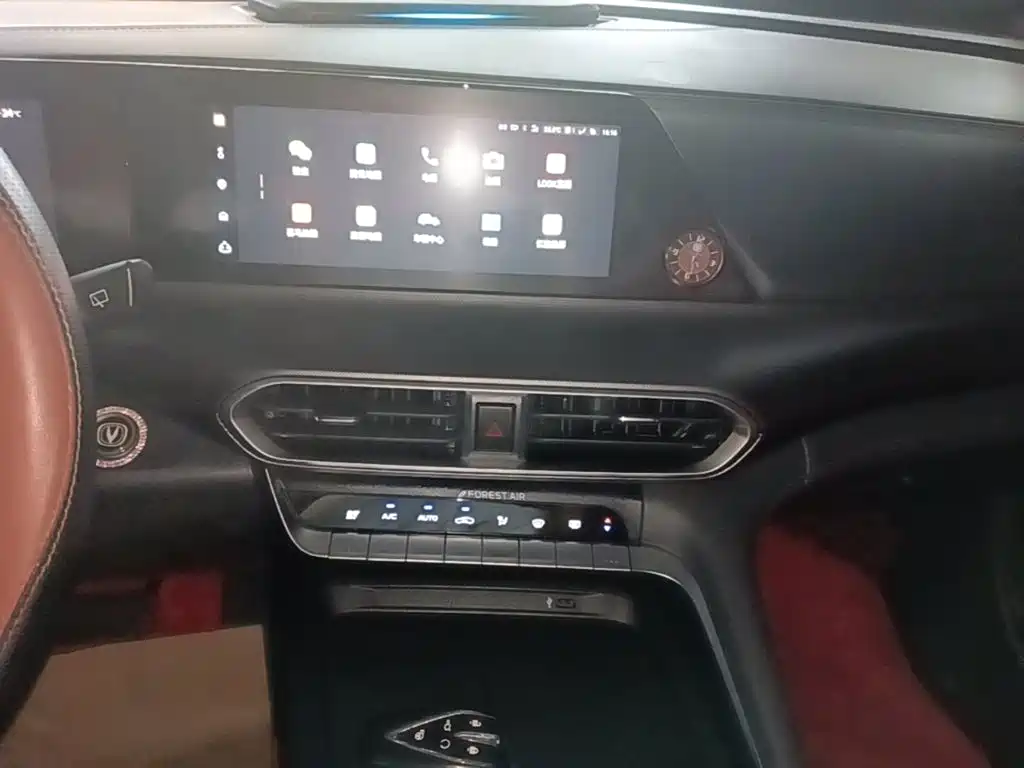 Changan UNI-T — миниатюра 13