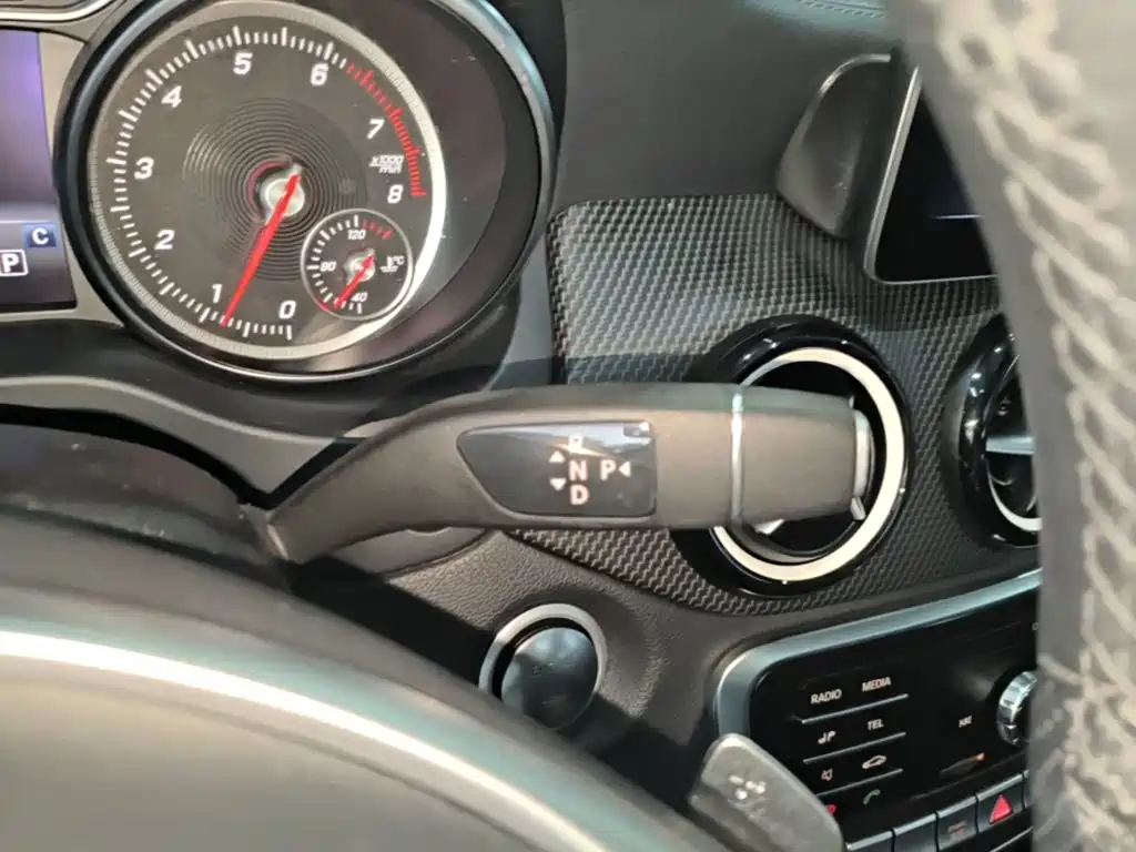 Mercedes-Benz GLA — миниатюра 14