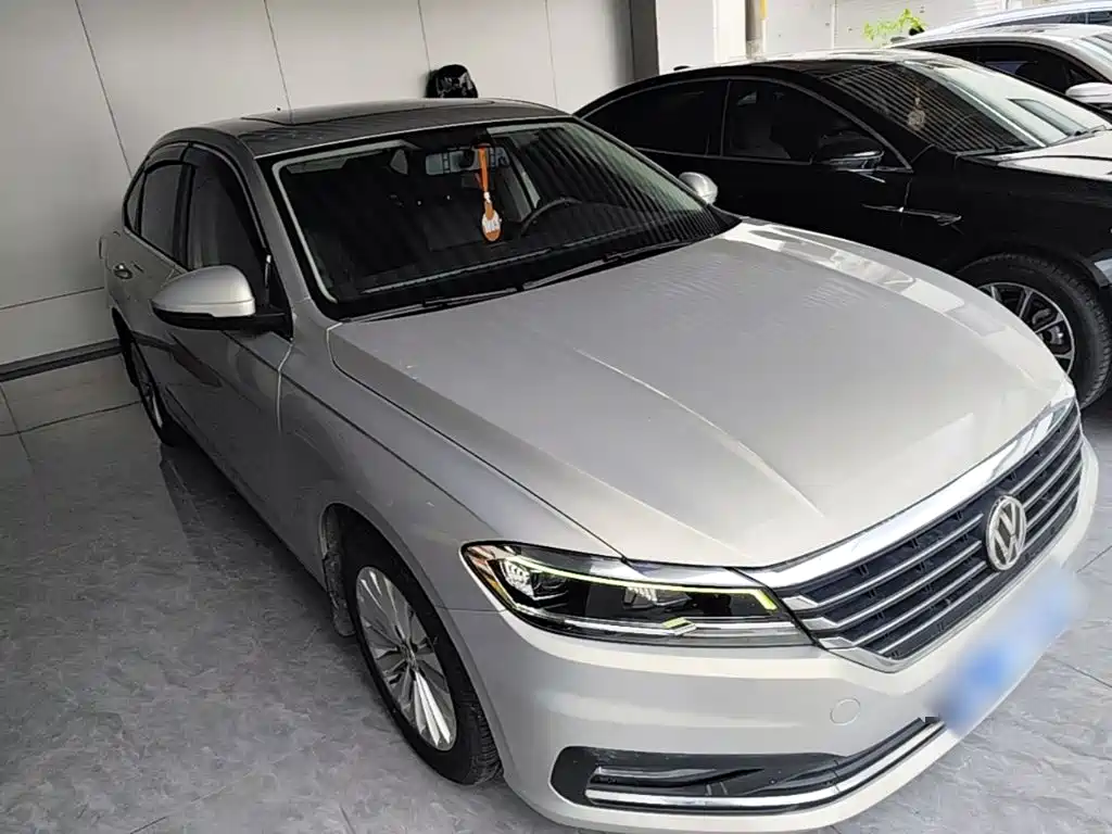 Volkswagen Lavida — миниатюра 4