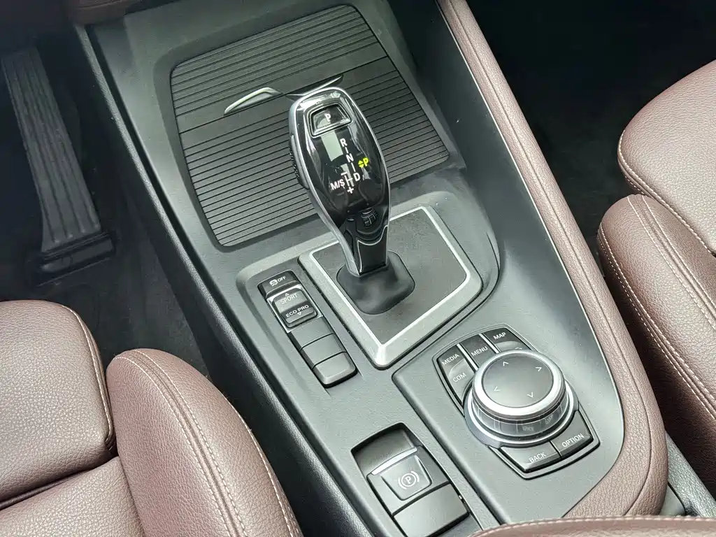 BMW X1 — миниатюра 13