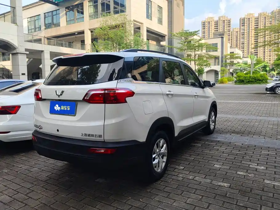 Wuling Hongguang S3 — миниатюра 3
