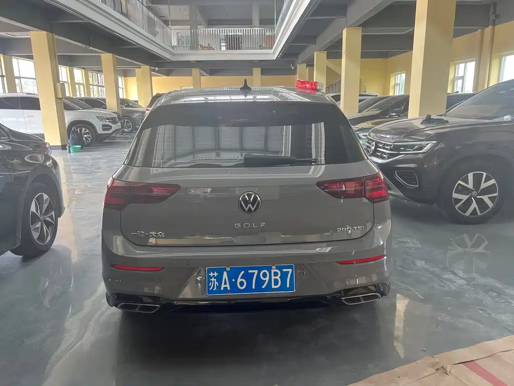 Volkswagen Golf — миниатюра 6