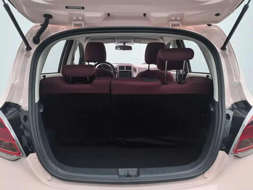 Changan Benben E-Star — миниатюра 16