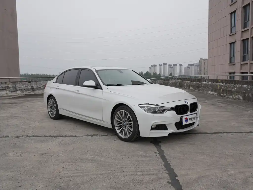 BMW 3 Series — миниатюра 8