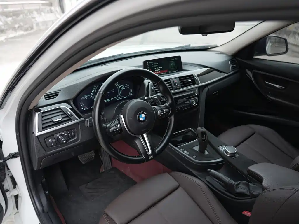 BMW 3 Series — миниатюра 12