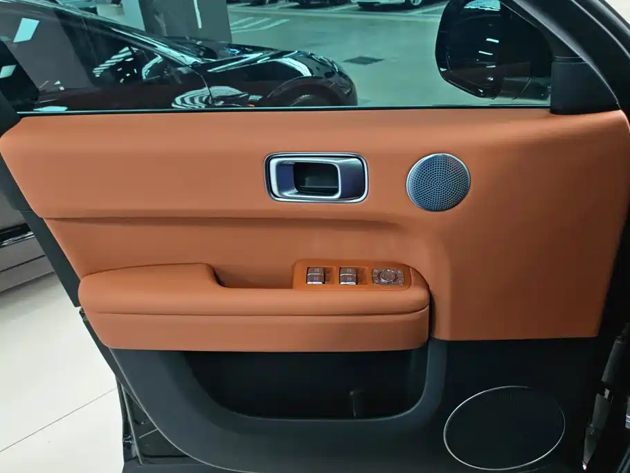 Li Auto Li L6 — миниатюра 7