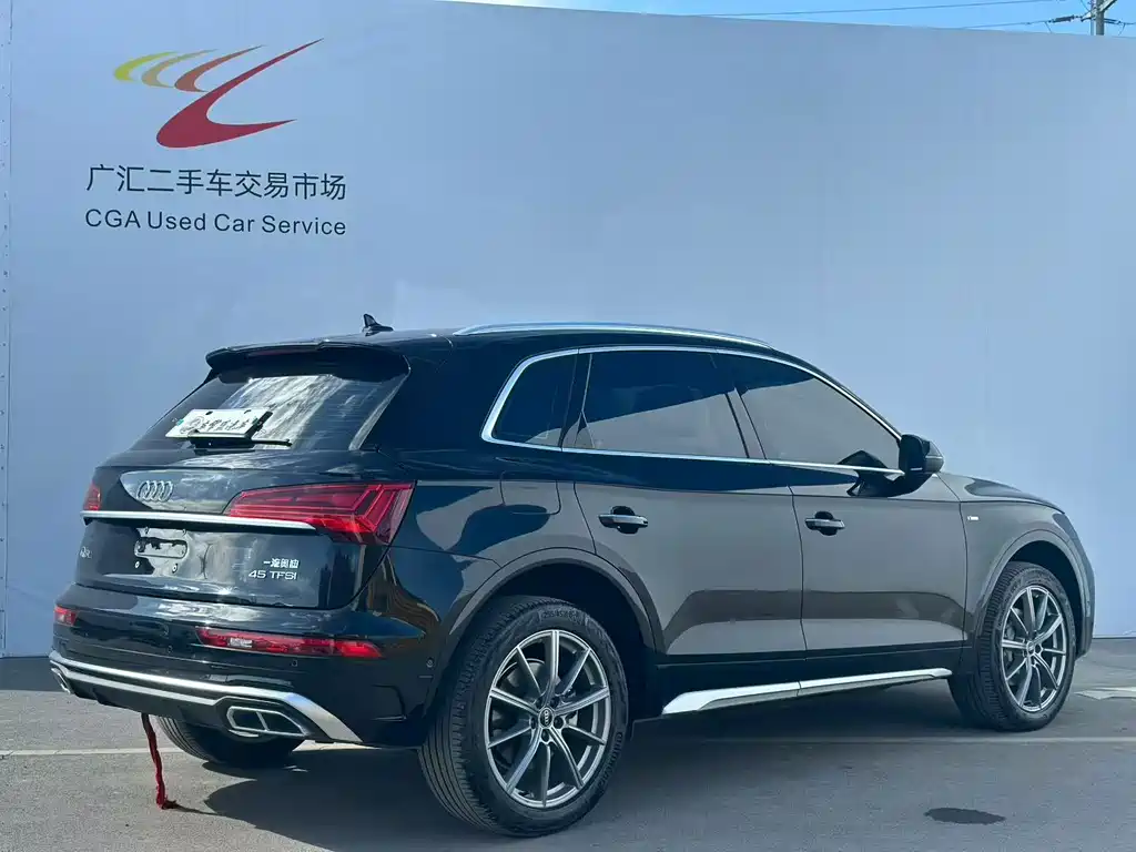 Audi Q5L — миниатюра 9