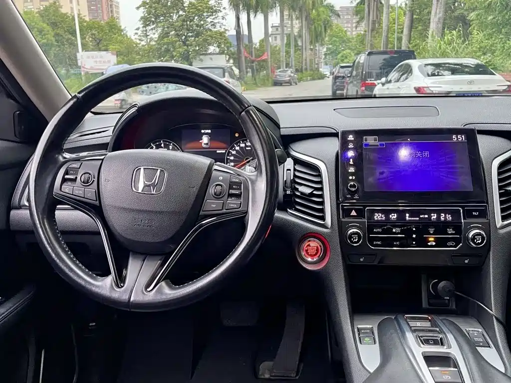Honda Avancier — миниатюра 7