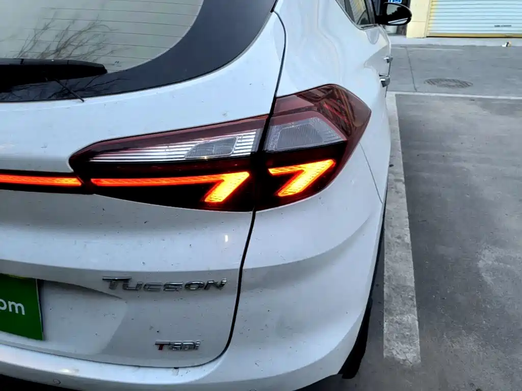 Hyundai Tucson — миниатюра 8
