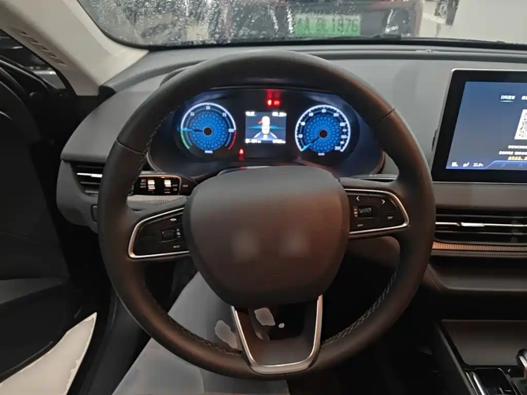 Hongqi Hongqi E-QM5 — миниатюра 11