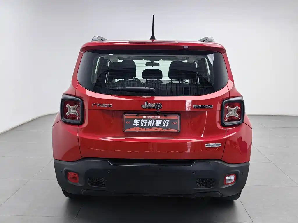 Jeep Renegade — миниатюра 4