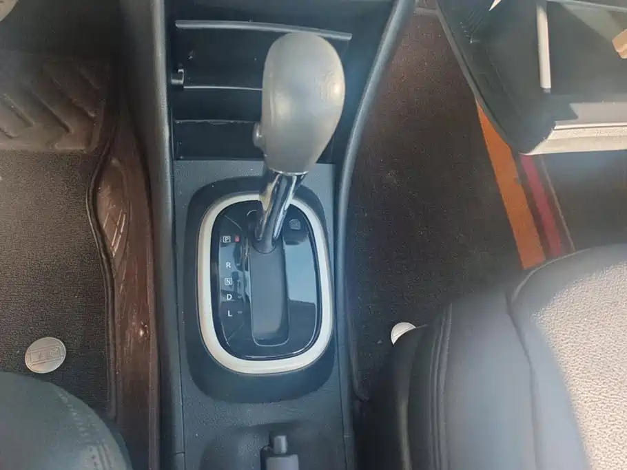 Nissan Sylphy — миниатюра 16