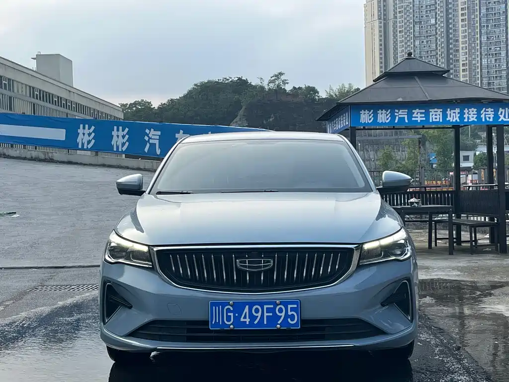 Geely Emgrand — миниатюра 2