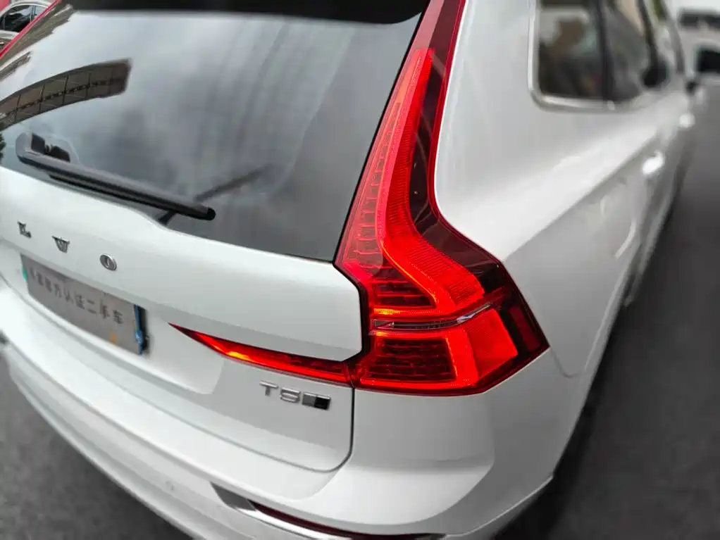 Volvo XC60 — миниатюра 6