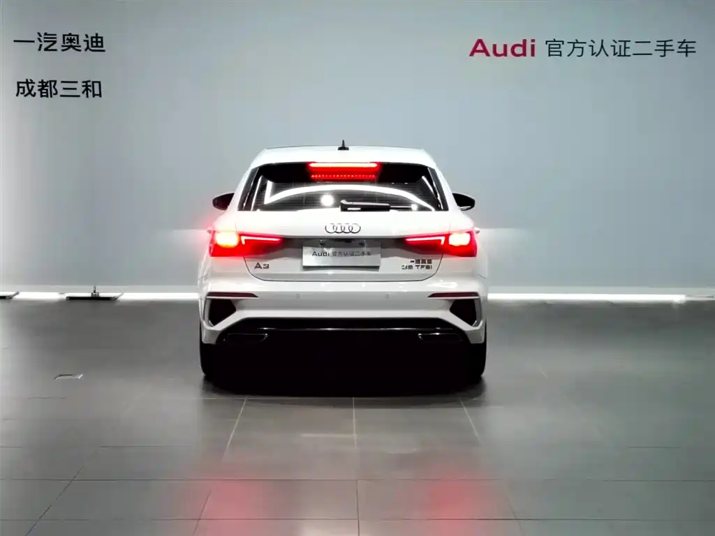 Audi A3 2022 — фото 5
