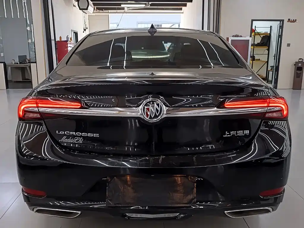 Buick LaCrosse — миниатюра 9