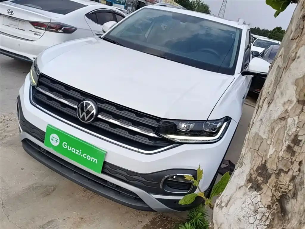 Volkswagen Tacqua 2022