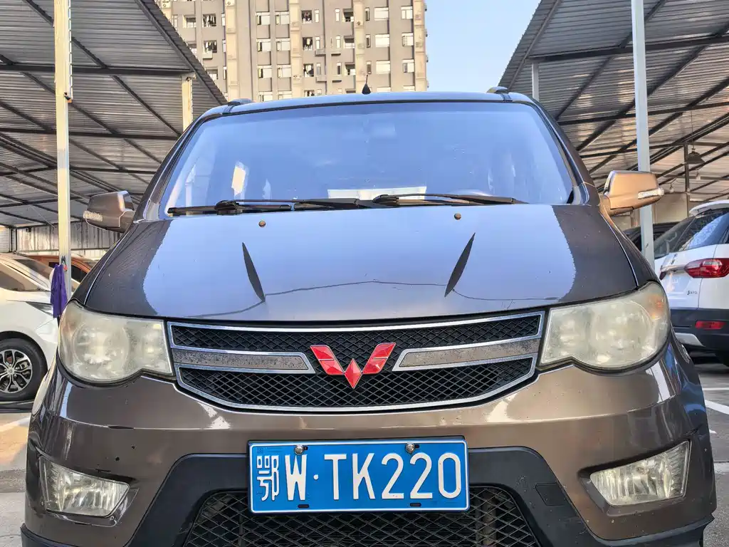 Wuling Hongguang — миниатюра 2
