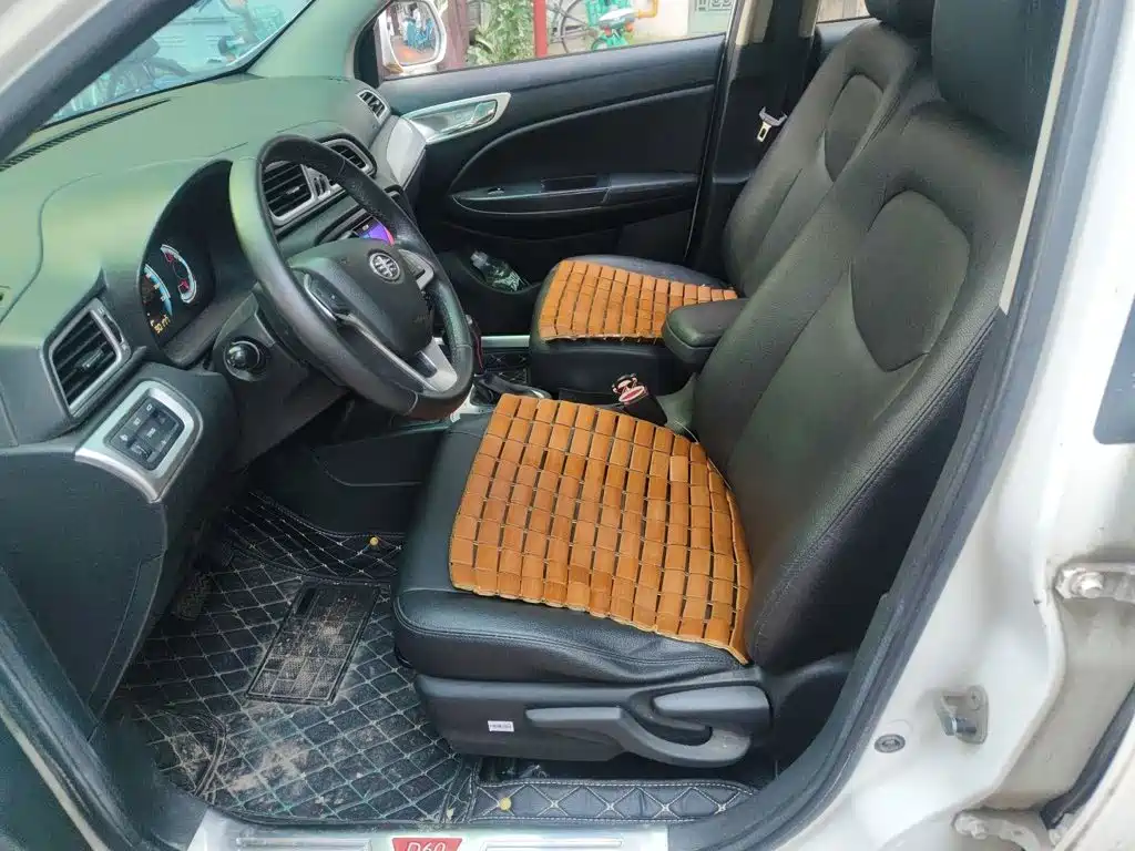 FAW Junpai D60 — миниатюра 8