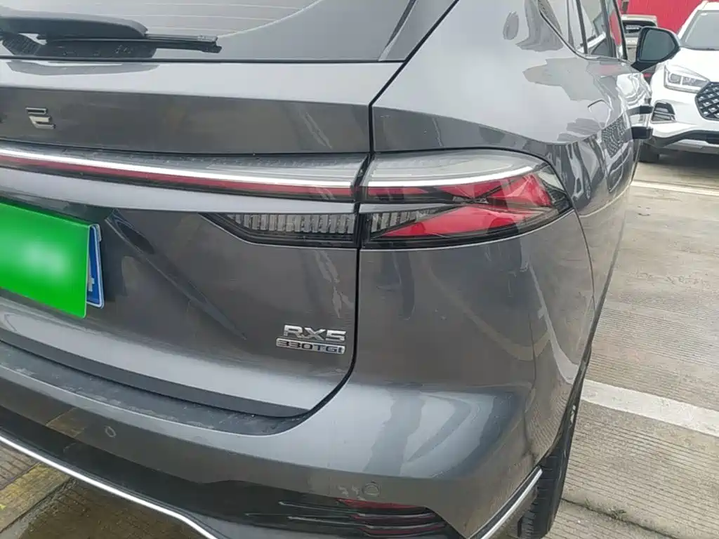 Roewe RX5 — миниатюра 8