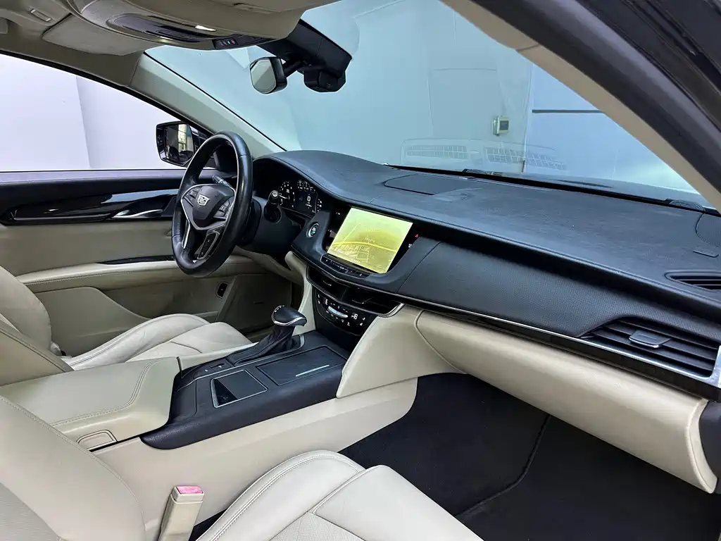 Cadillac CT6 — миниатюра 11