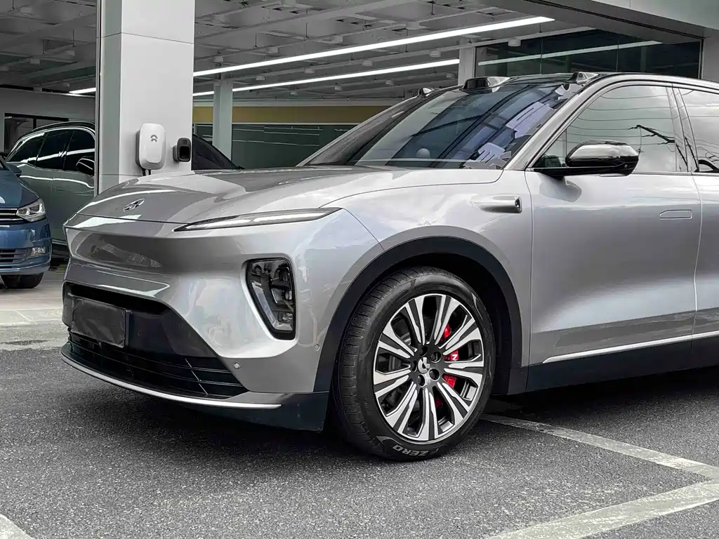 NIO ES8 2024 75kWh