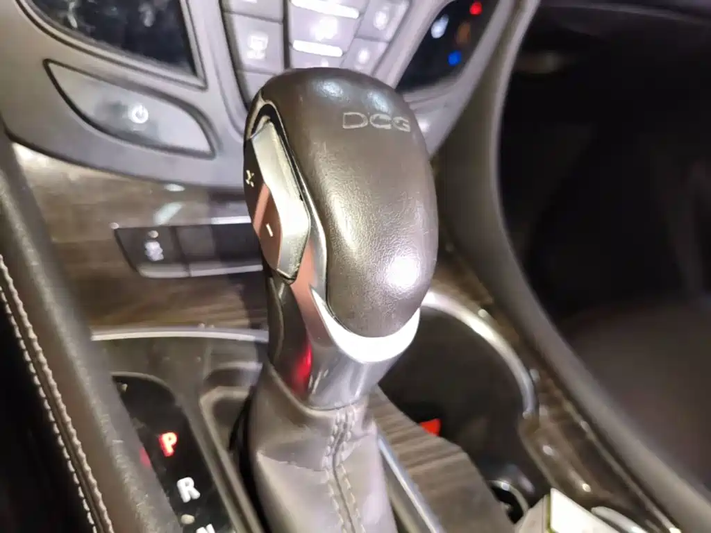 Buick Envision Plus — миниатюра 14