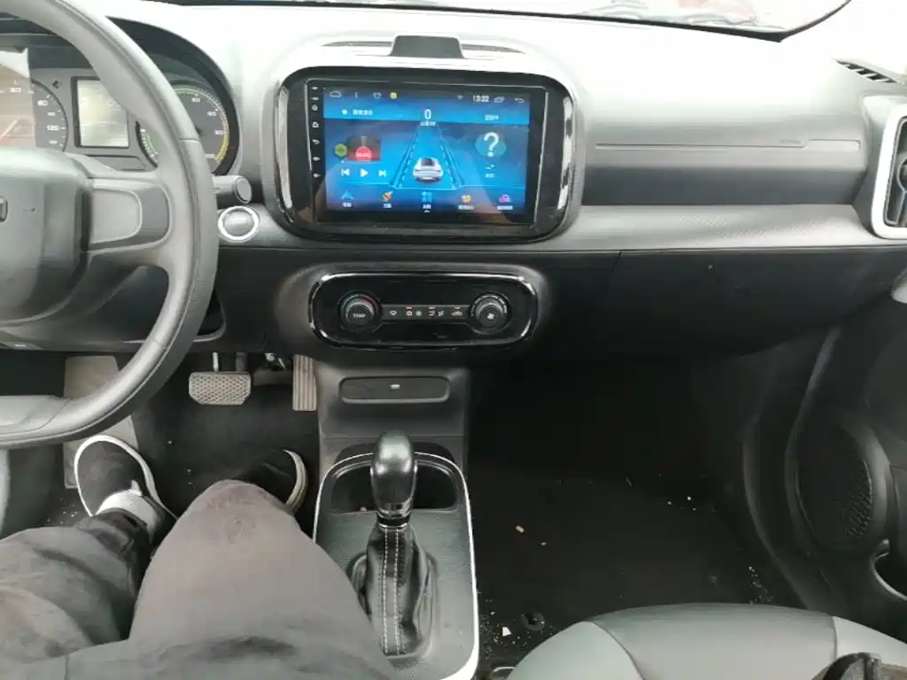 Roewe Clever — миниатюра 13