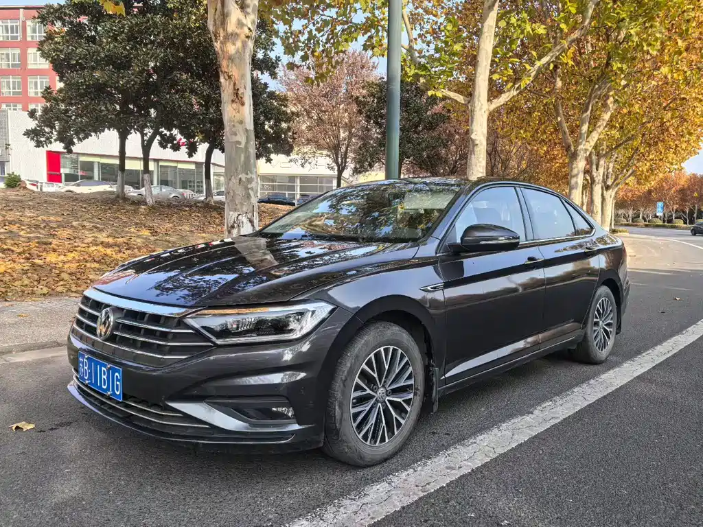 Volkswagen Sagitar 2021