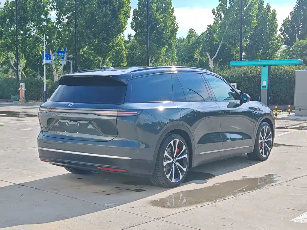 NIO ES8 — миниатюра 6