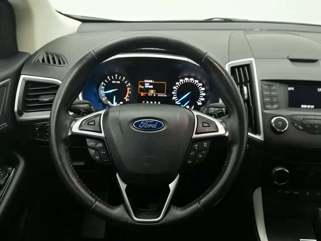 Ford Edge — миниатюра 11