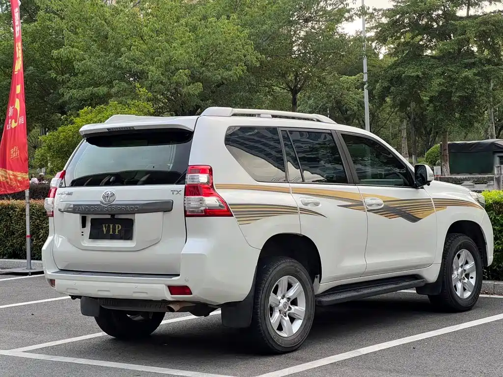 Toyota Prado — миниатюра 9