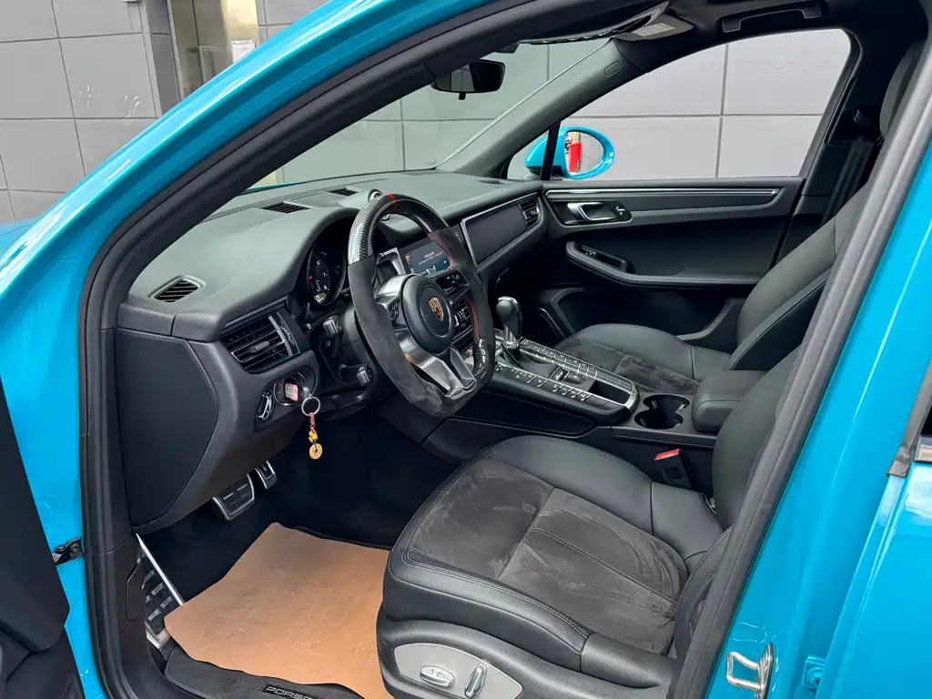 Porsche Macan — миниатюра 27