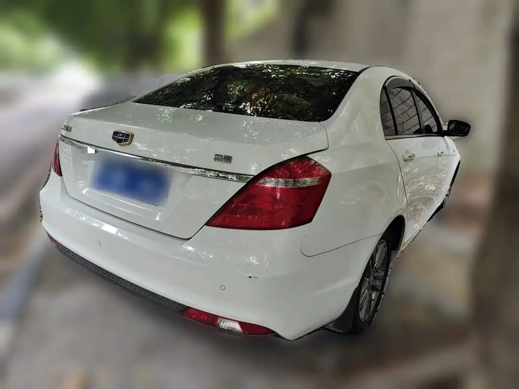 Geely Emgrand — миниатюра 5